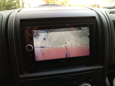 Bild 011: Bild der Rückfahrkamera auf dem Radio-Display